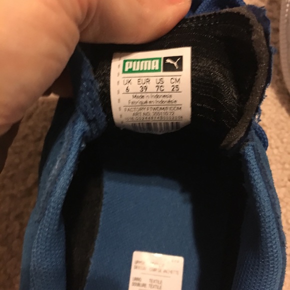 ‼️SOLD‼️PUMA SUEDE JR- True Blue/Black - Picture 6 of 7